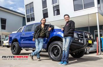 FORD RANGER ANZA MATTE BLACK WITH ANTHRACITE RING